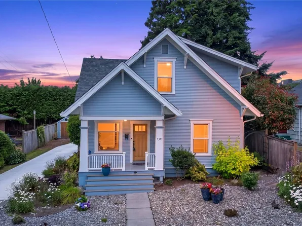 7337 Jones Avenue NW, Seattle, WA 98117