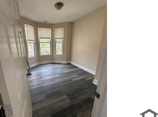 5946 S Throop St #2, Chicago, IL 60636