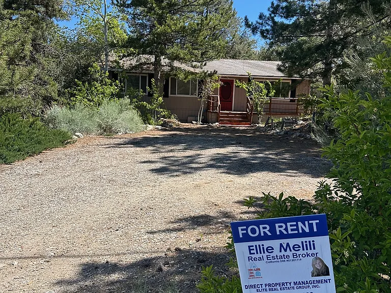 2100 Zermatt Dr — Photo 28