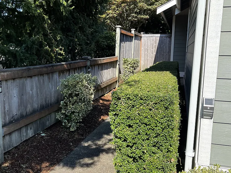 1544 Derby Ln SE — Photo 38