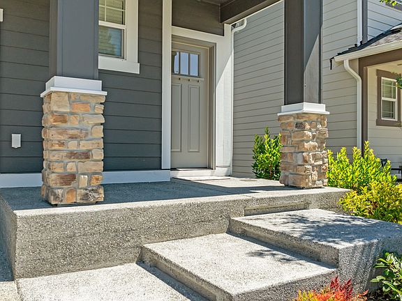 3rd image of 932 119th Ave SE