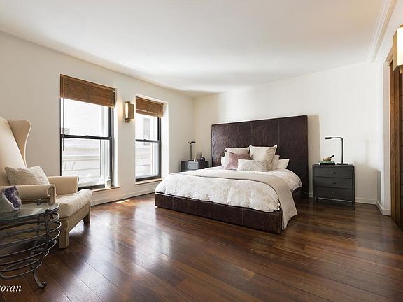 5th image of 260 West Broadway