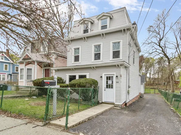 44 Glenwood Avenue, Poughkeepsie, NY 12603