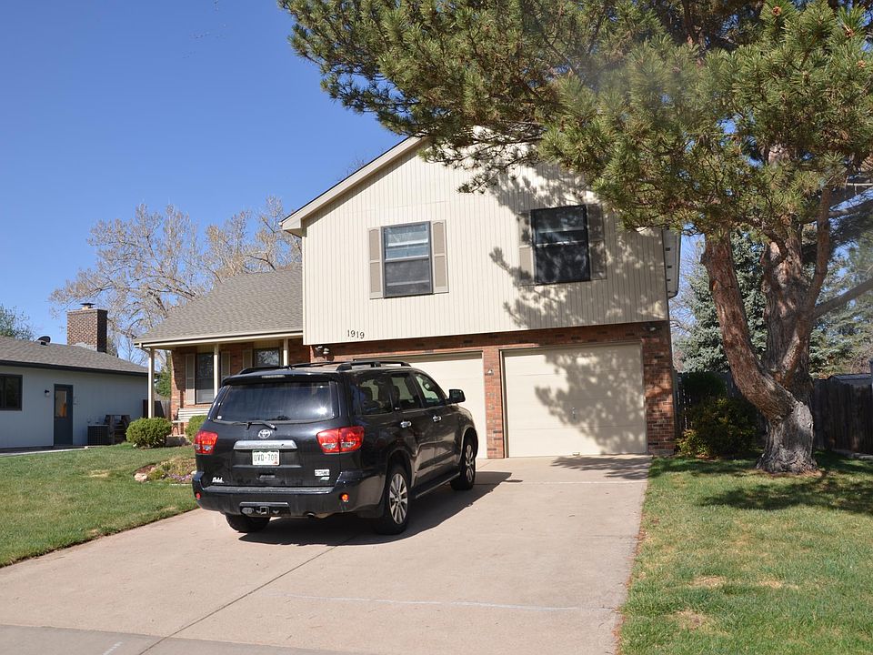 2 car garage with openers and remotes for both doors.