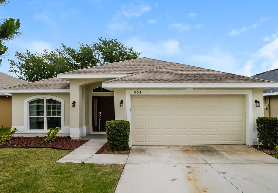 1004 Kellogg Dr
