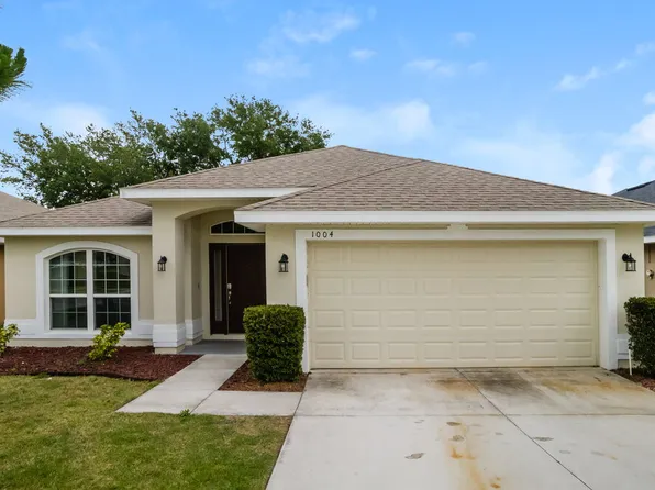 1004 Kellogg Dr, Tavares, FL 32778