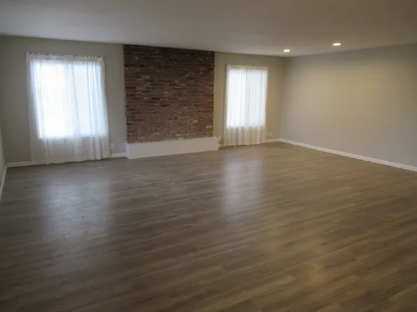 4492 Coloma Dr SE, Salem, OR 97302