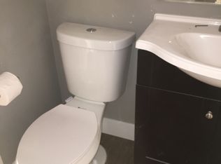 2311 Carpenter Ave APT 2, Des Moines, IA 50311