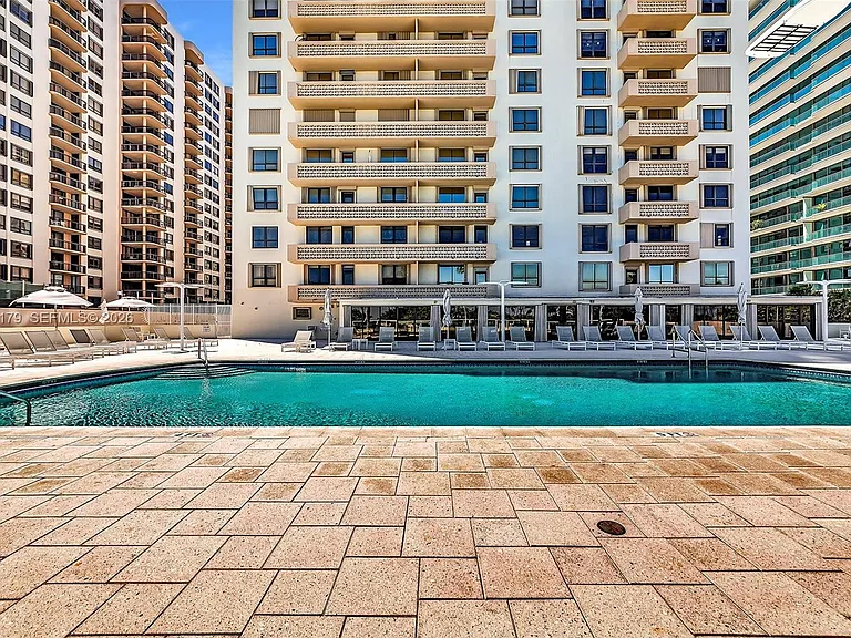 10185 Collins Ave #606 — Photo 18