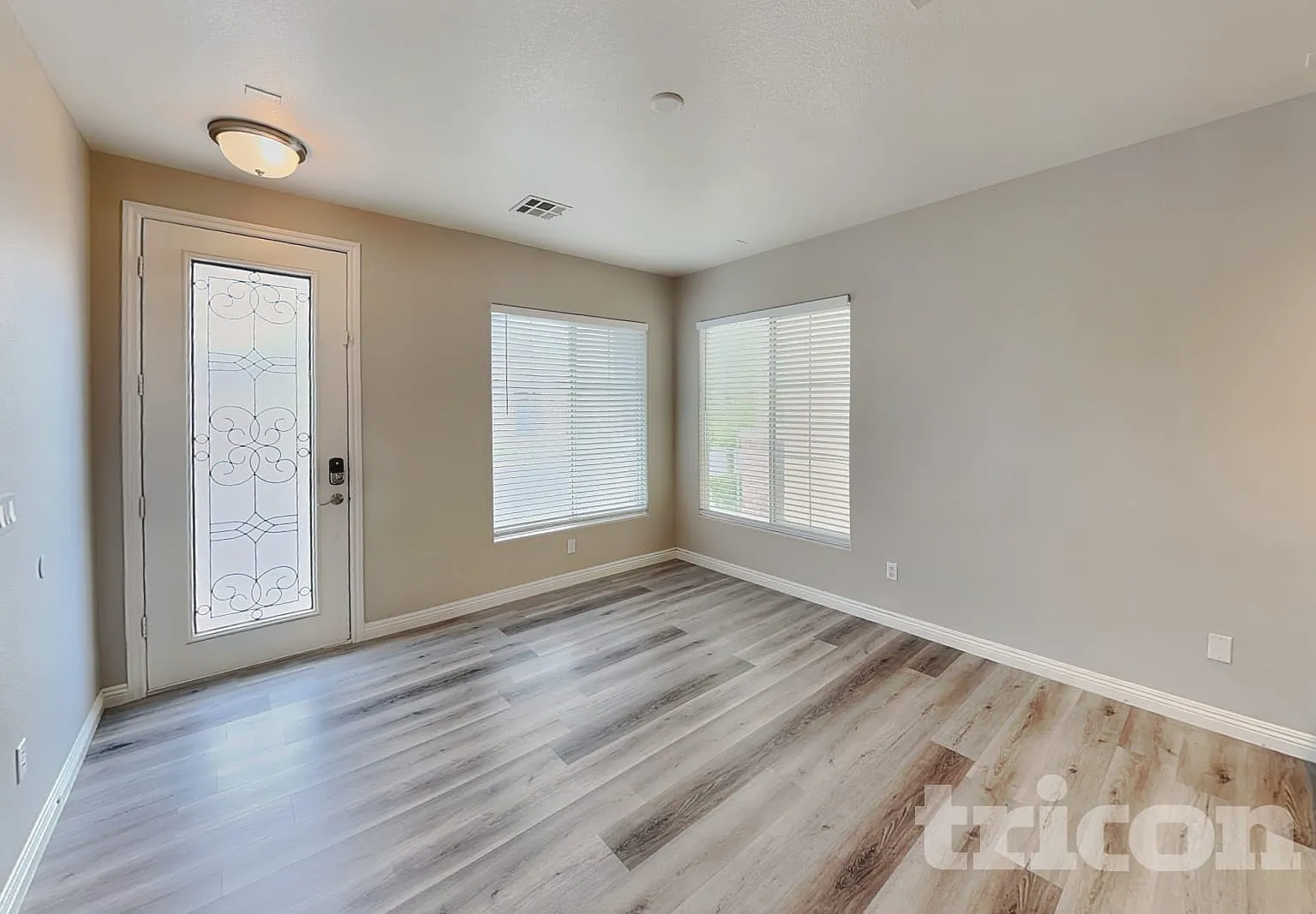 1686 Tristan Flower Avenue Las Vegas NV — Photo 3