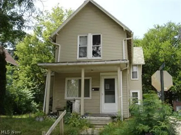 413 Newton Ave NW, Canton, OH 44703