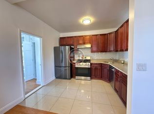 (Undisclosed Address), Bronx, NY 10461