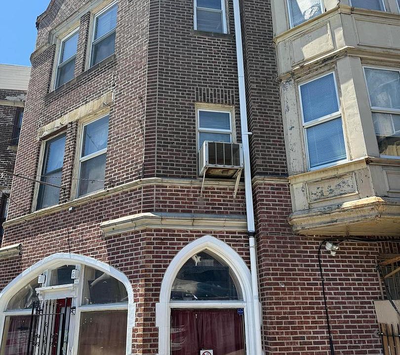 1st image of 4712 Oxford Ave