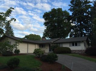 12120 SW Foothill Dr, Portland, OR 97225