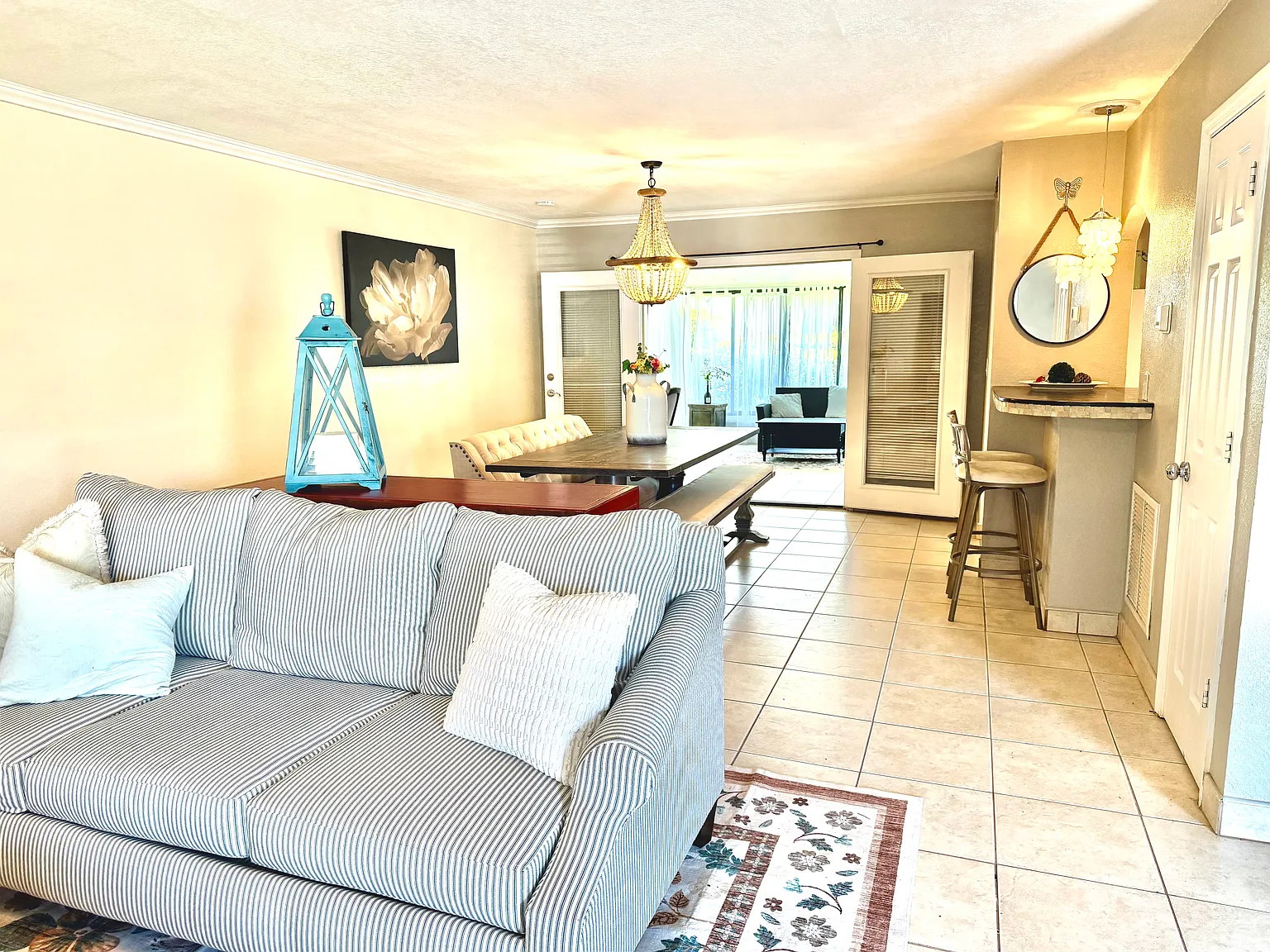 3 bed, 2.5 bath, 1510 sqft, $2,500 — Photo 3