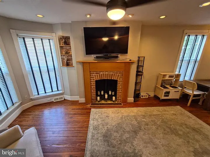 1601 Belt St — Photo 11