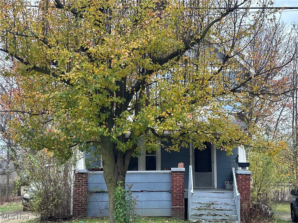 Building Photo 3