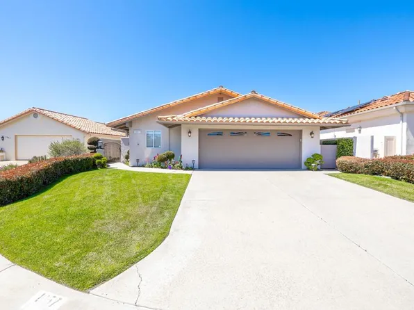 1057 Ridge Heights Dr, Fallbrook, CA 92028