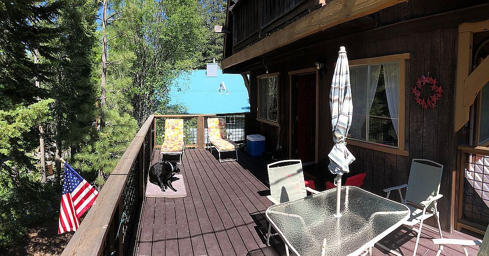 Maim floor front deck