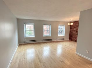 258 North St APT 4, Boston, MA 02113