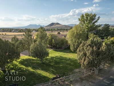 825 N Horsemans Park Dr, Dammeron Valley, UT, 84783