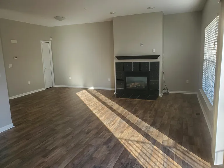 645 Cherry Orchard Rd — Photo 14