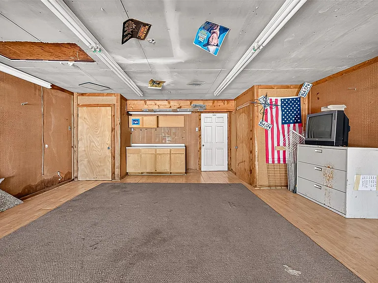 1007 E Baker Rd — Photo 26