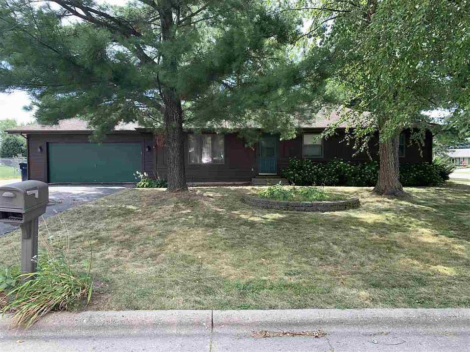 1st image of 3306 Greenwood Dr