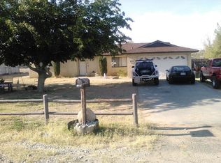 21816 Fox Ave, Apple Valley, CA 92307