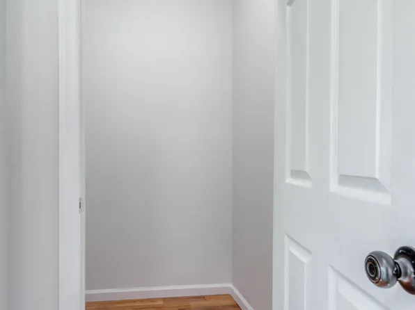 85 Myrtle Avenue image 29 of 50