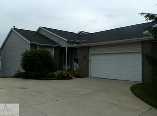1220 Northway Dr, Dewitt, MI
