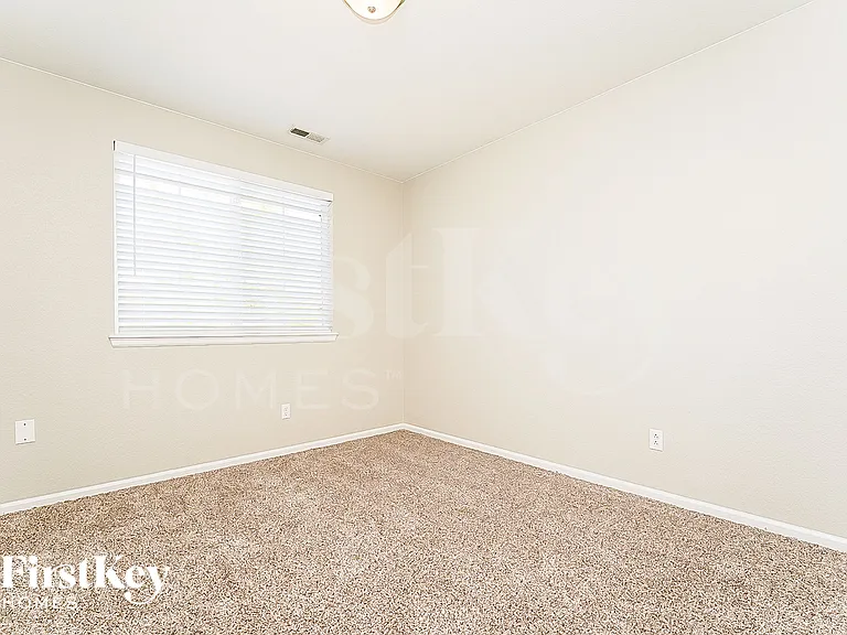 1208 S Flat Rock Cir — Photo 10
