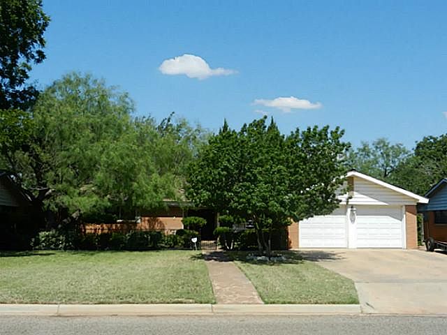 1st image of 342 Moore Dr