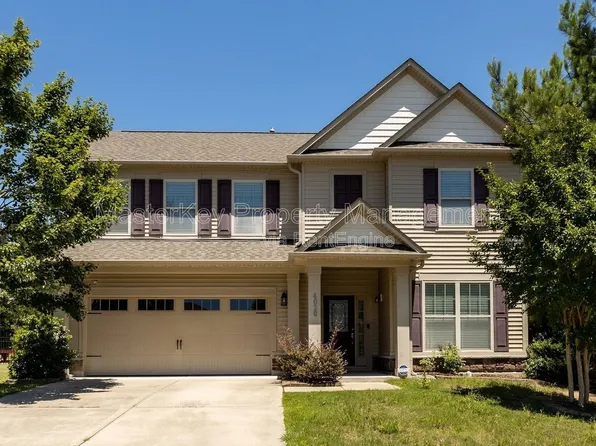 4020 Vallonia Dr, Cary, NC 27519