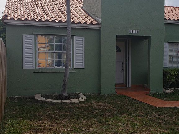 Single Family Home 2 bedroom 2 bath