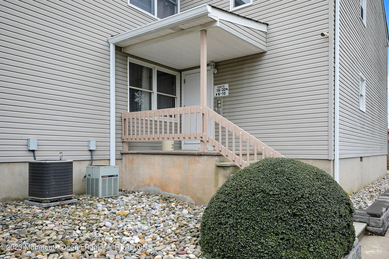 213 Main Street #19 photo 1