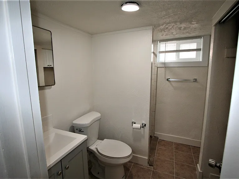 600 E 9th Ave #2 — Photo 5