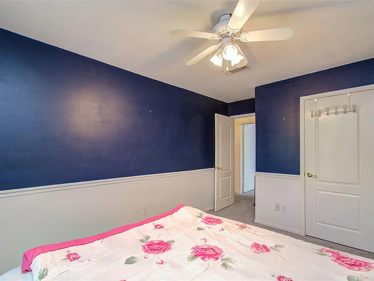 20211 Black Canyon Dr — Photo 29