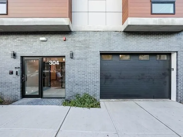 304 61st Street image 6 of 44