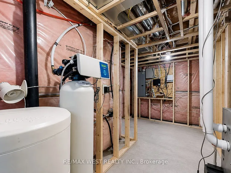 179 Summerlyn Trl #BASEMENT — Photo 22