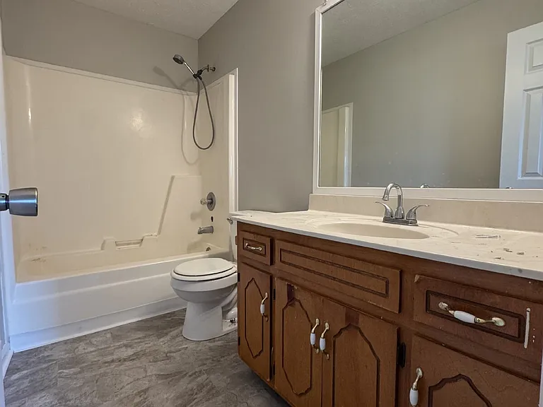 116 Grant Ave — Photo 11