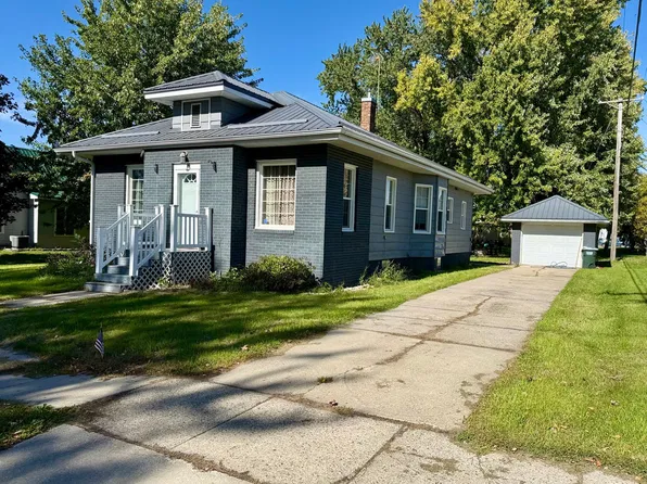 14 W Oak St, Osakis, MN 56360