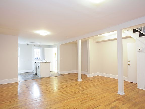 3rd image of 379 Kosciuszko St APT 1
