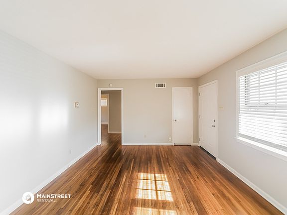 5th image of 4816 Chuck Ave