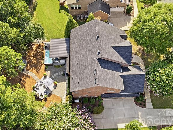4th image of 16601 Doves Canyon Ln