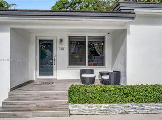 1515 SW 11th St, Miami, FL 33135