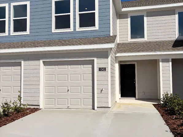 1042 Twins St, Davenport, FL 33837