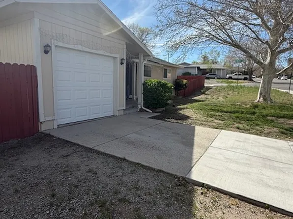 3070 Kings Row, Reno, NV 89503