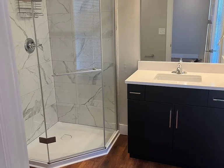 509 N Walnut St — Photo 3