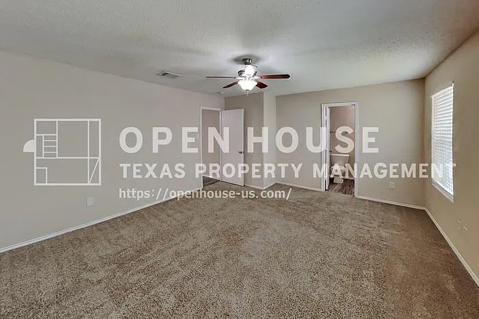 4884 Waterford Dr — Photo 7